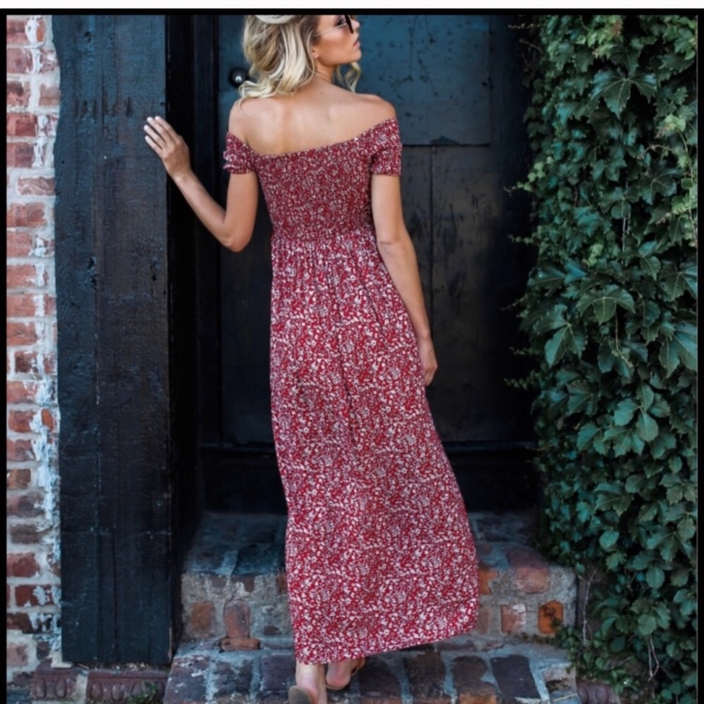 SALE!! Red maxi floral dress slit off the shoulder - Picture 3 of 7